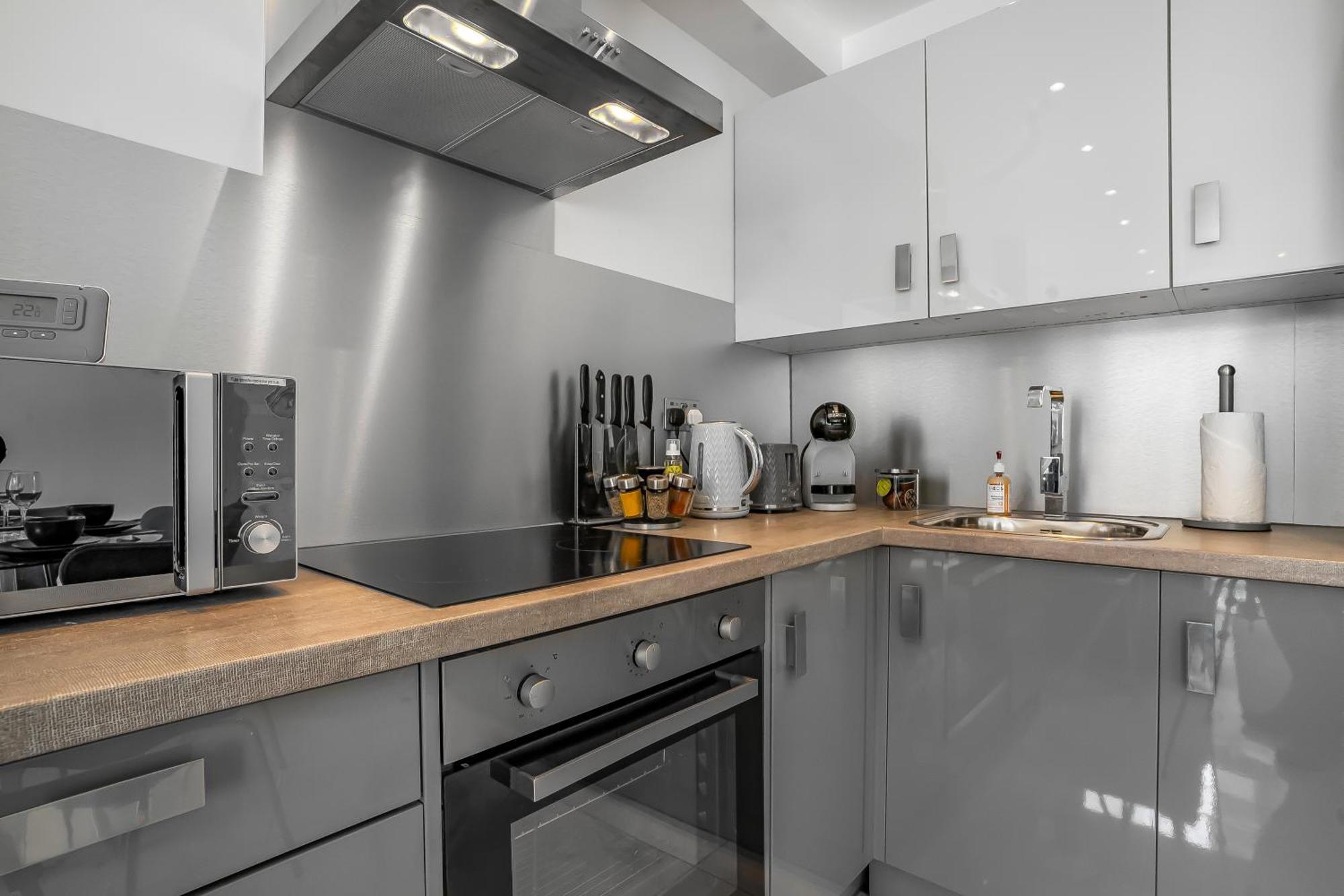 Stylish Apartments London Near Wembley Stadium エクステリア 写真