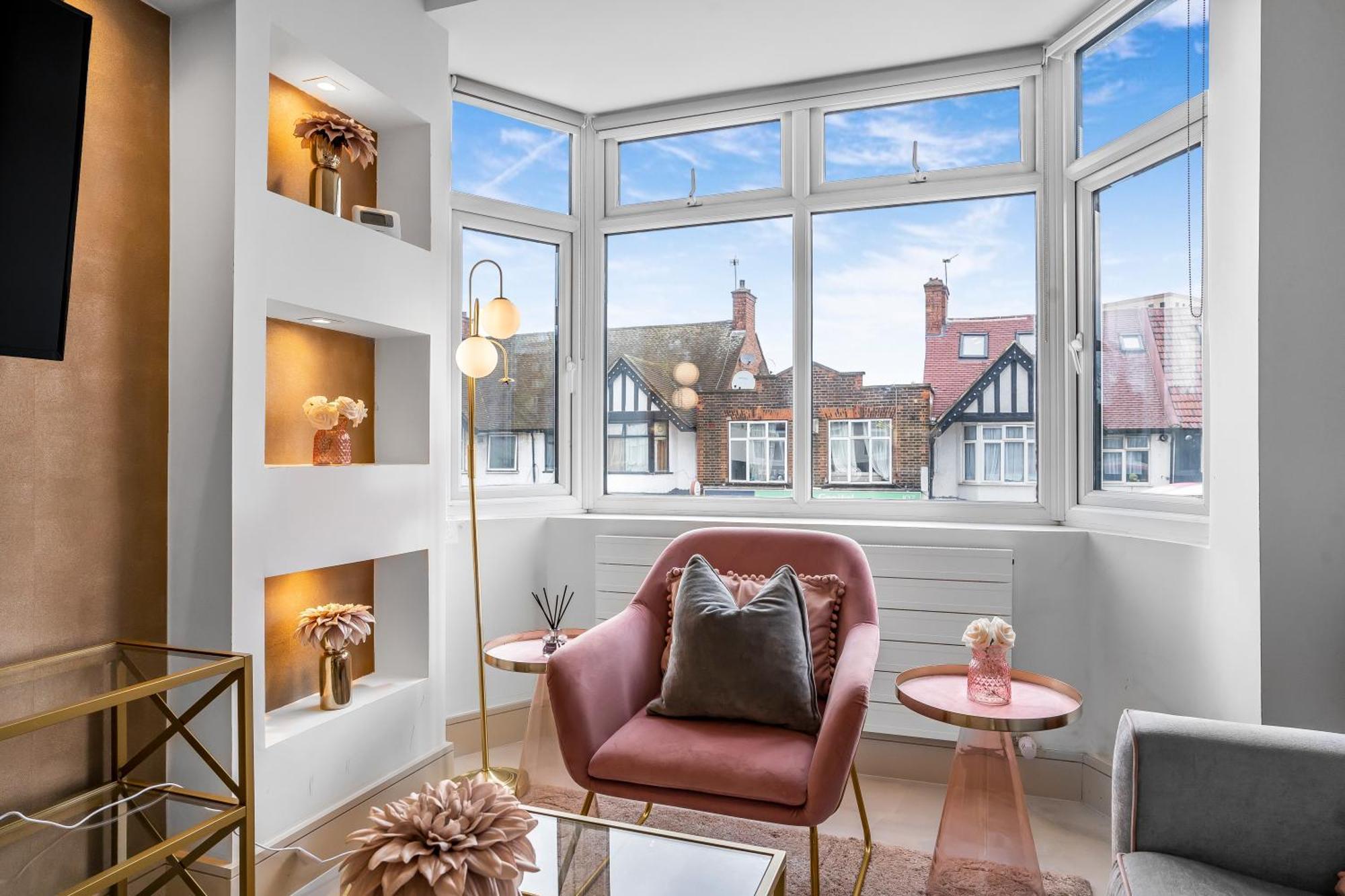 Stylish Apartments London Near Wembley Stadium エクステリア 写真