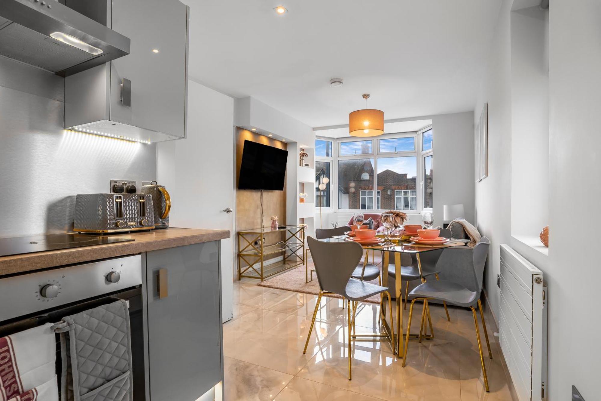 Stylish Apartments London Near Wembley Stadium エクステリア 写真